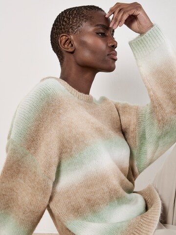 Apricot Sweater in Beige