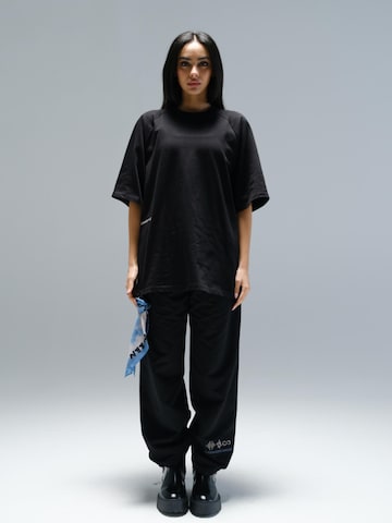Alessandro Magno Oversizeshirt 'FASHION' in Schwarz: Vorderseite