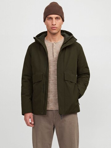 Veste mi-saison JACK & JONES en vert : devant