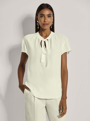 MADELEINE Blouse in Wit: voorkant