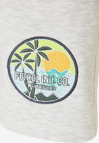 Petrol Industries tavaline Püksid, värv hall