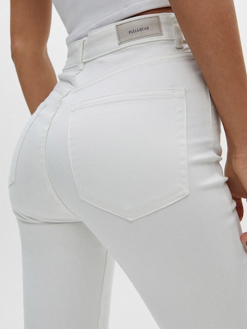 Pull&Bear Skinny Jeans in White