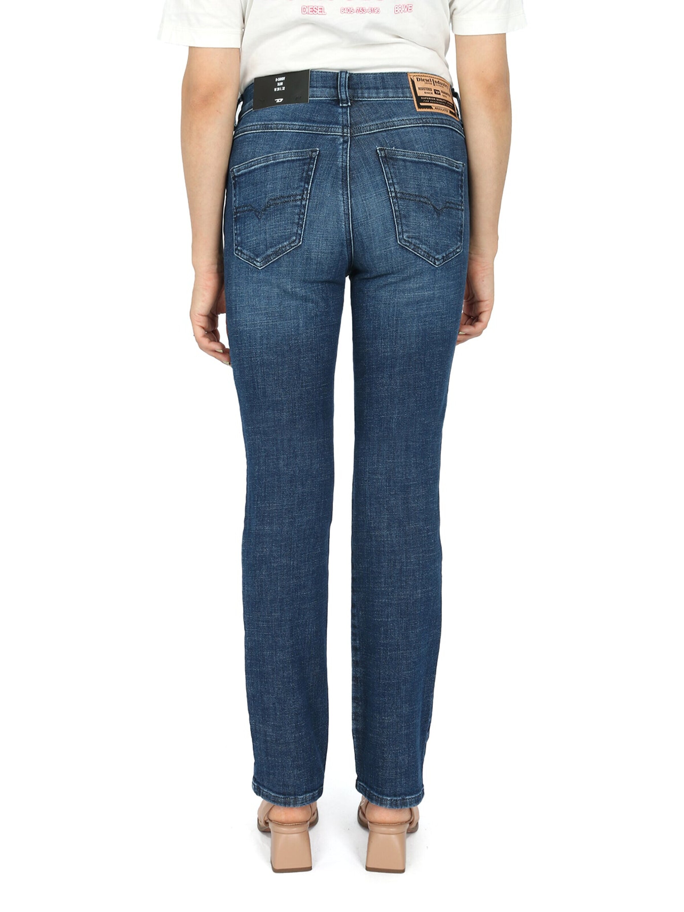 Coupe slim Jean 'D-SANDY' DIESEL en bleu