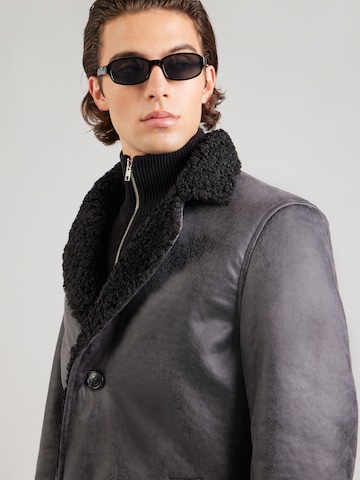 Cappotto invernale 'SOLENO 10' di DRYKORN in nero