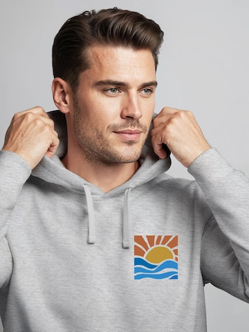 Neverless Sweatshirt 'Sun Wave Batch' in Grau