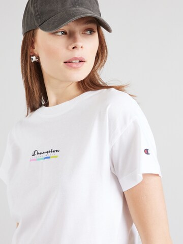 Maglietta di Champion Authentic Athletic Apparel in bianco