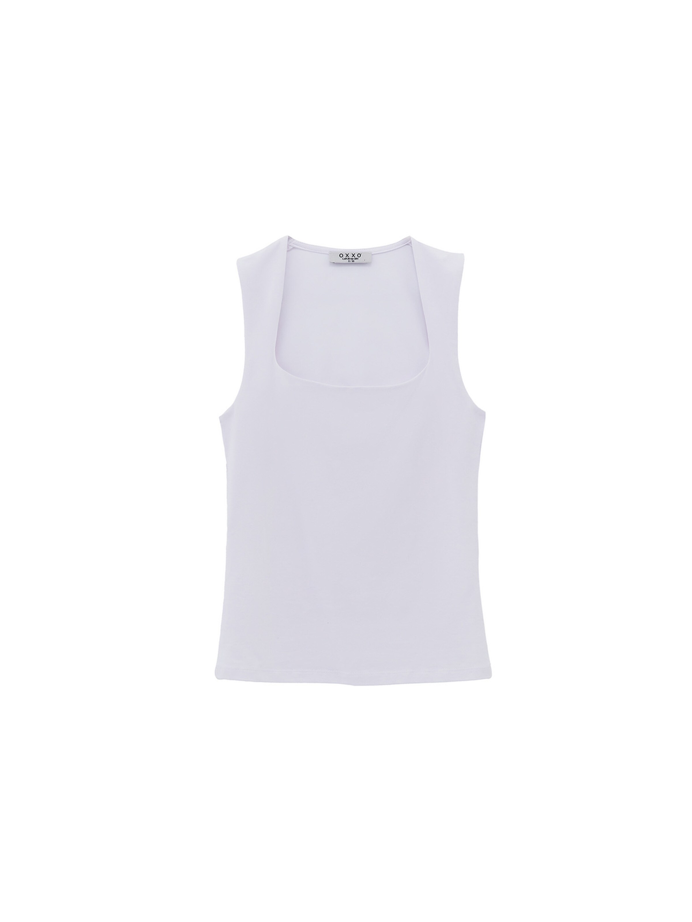OXXO Top in White: front