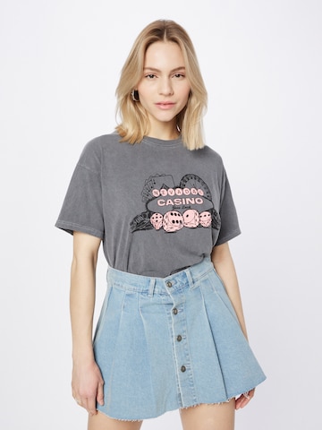 T-shirt Nasty Gal en gris : devant