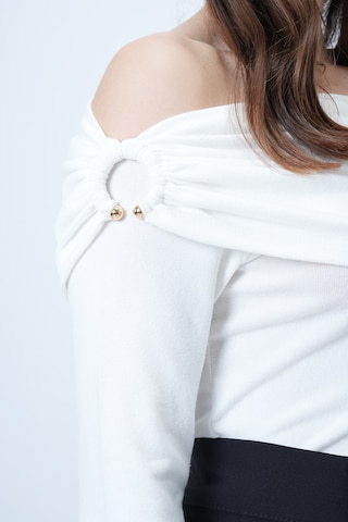 Trend Alaçatı Stili - Camiseta en blanco