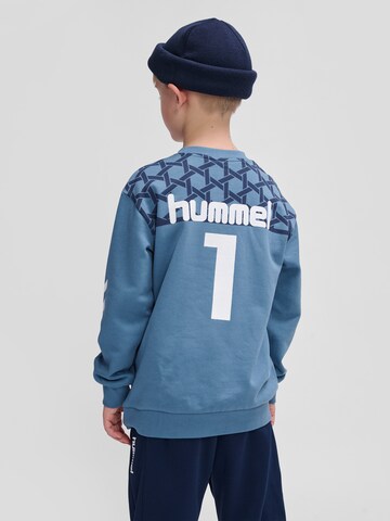 Hummel Sweatshirt in Blauw: voorkant