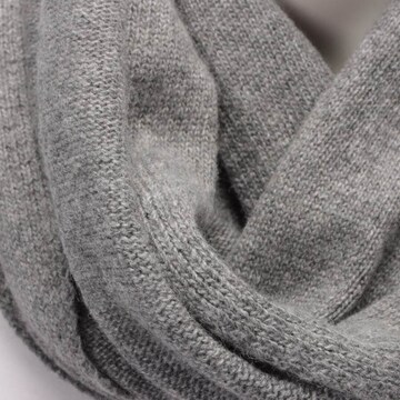 Roeckl Scarf & Wrap in One size in Grey