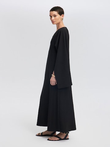 Robe de soirée Touche Prive en noir
