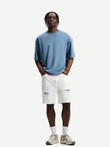 Bershka Loosefit Jeans in Wit