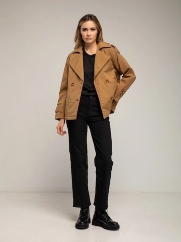 Tantra Between-Season Jacket in Beige