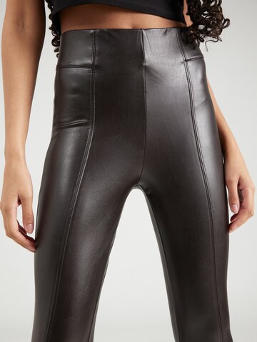 regular Leggings di Marks & Spencer in marrone