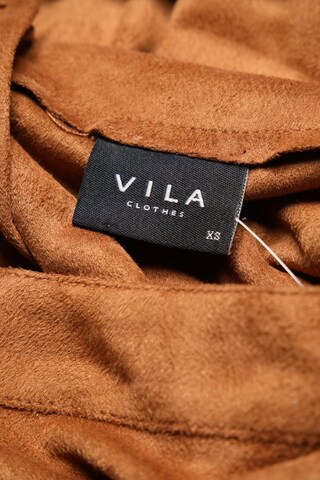 VILA Skirt in XS in Brown