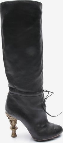 CHANEL Dress Boots in 37 in Black: front