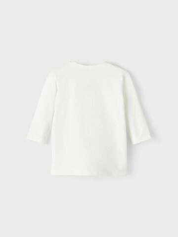 NAME IT Shirt 'TUMMY' in Weiß