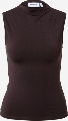 WEEKDAY Top 'Jennifer' in Bruin: voorkant