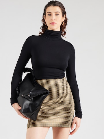 GUESS by Marciano Тениска 'ASTRID' в черно: отпред
