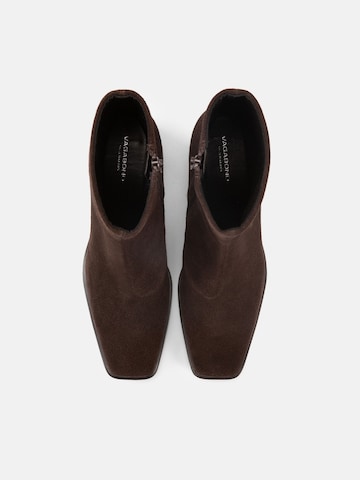 VAGABOND SHOEMAKERS Botki po kostki 'FAY' w kolorze brązowy