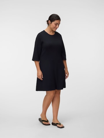 Abito 'VMChali' di Vero Moda Curve in nero