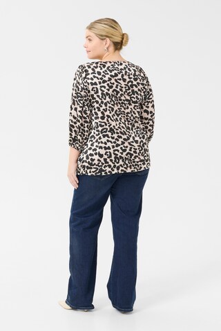 KAFFE CURVE - Blusa 'KCMegda' em preto