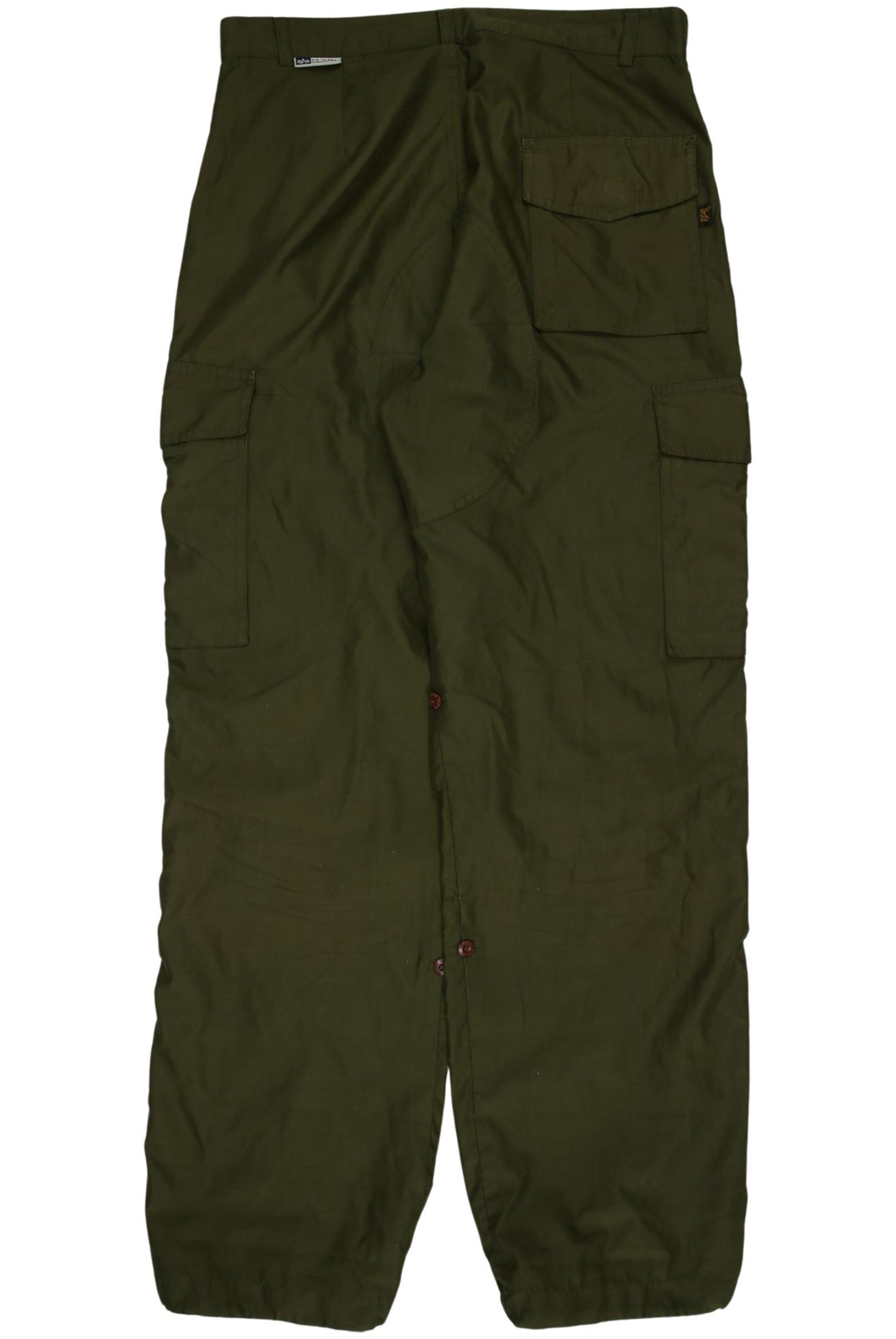 ALPHA INDUSTRIES Pants in 31 in Green