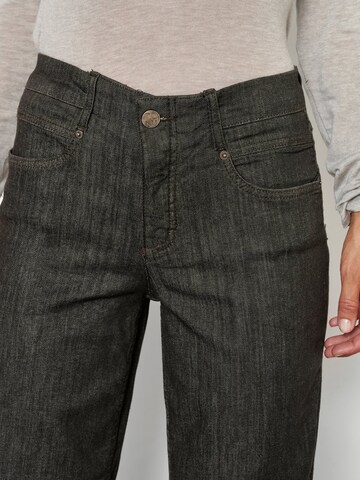 TONI Boot cut Jeans in Grey