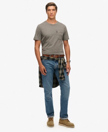 T-Shirt 'Essential' Superdry en gris