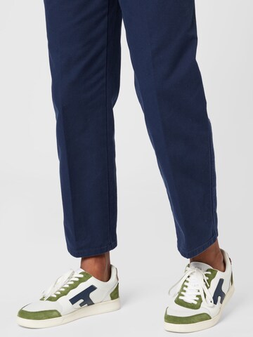 Dockers Regular Pleat-Front Pants 'KHAKI' in Blue