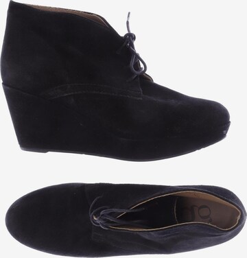 GADEA Flats & Loafers in 40 in Black: front