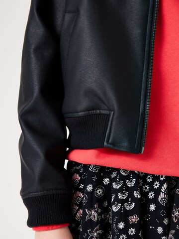 GARCIA Between-season jacket in Black