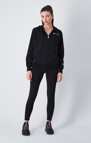 Champion Authentic Athletic Apparel Skinny Sports trousers in Black