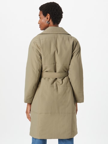 Manteau mi-saison 'SELENA' ONLY en vert