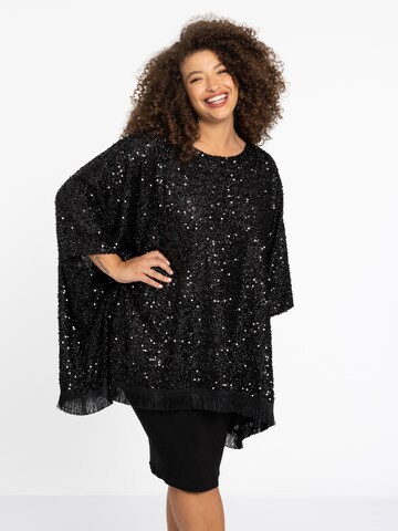 YOEK Cape in Black: front