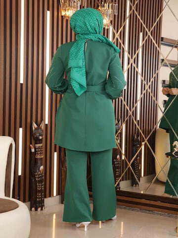 MODAMIHRAM Tunic in Green