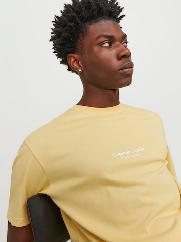 JACK & JONES Bluser & t-shirts 'Vesterbro' i gul