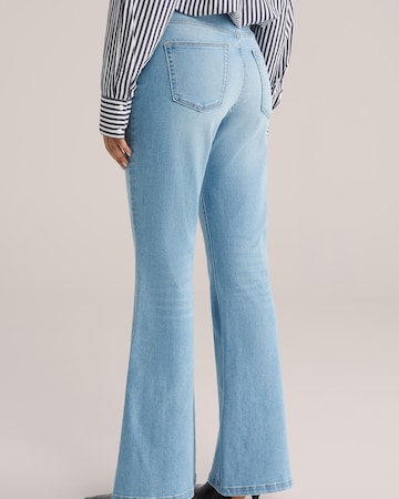 WE Fashion Flared Jeans in Blau