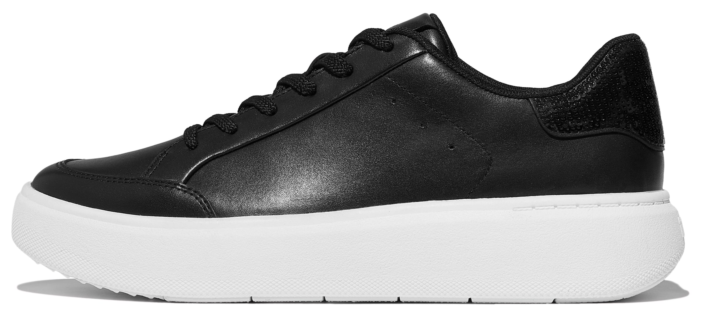 FitFlop Sneakers in Black