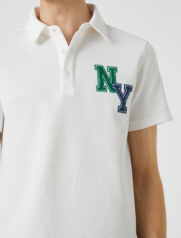 Koton Poloshirt in Weiß
