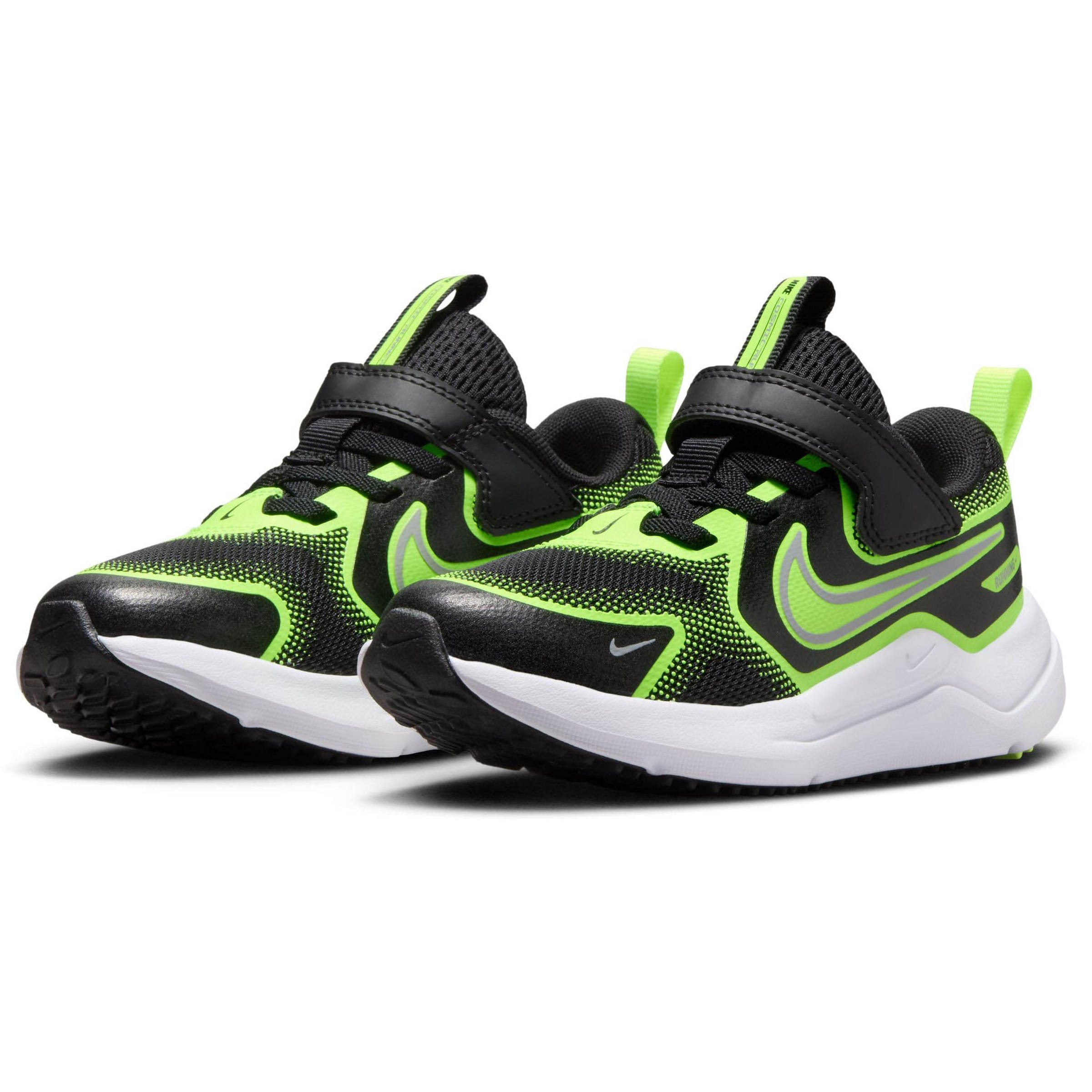 Nike Sportswear Sneakers 'Cosmic Runner Psv' in Green: front