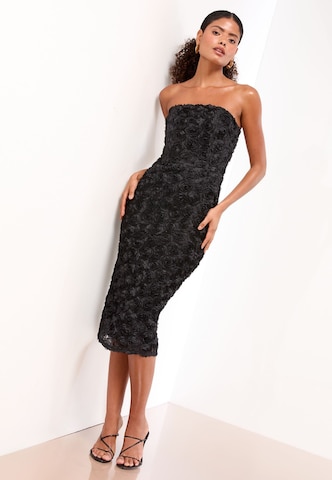 Lipsy Kokteilové šaty - Čierna