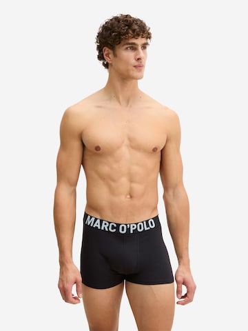 Marc O'Polo Trunk ' Essentials ' in Schwarz: Vorderseite