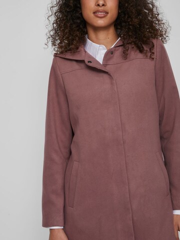 VILA Between-Seasons Coat 'Elly' in Pink: front