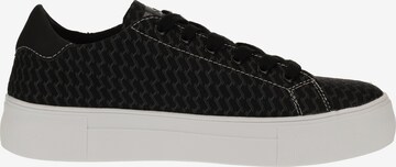 a.soyi Sneakers in Black