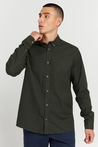 !Solid Regular fit Button Up Shirt 'Val' in Green: front