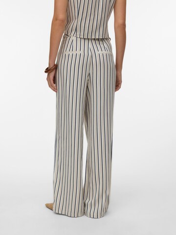 VERO MODA Loose fit Pleat-Front Pants 'VMMYMILO NILA' in Grey