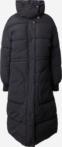 UNITED COLORS OF BENETTON Winter coat in Black: front