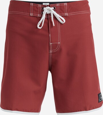 Regular Boardshorts 'Original Scallop' QUIKSILVER en rouge : devant